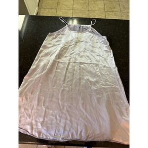 PJ Harlow Gray Silver Satin Ruby Chemise Gown Sz Med Soft Lightweight Pajamas